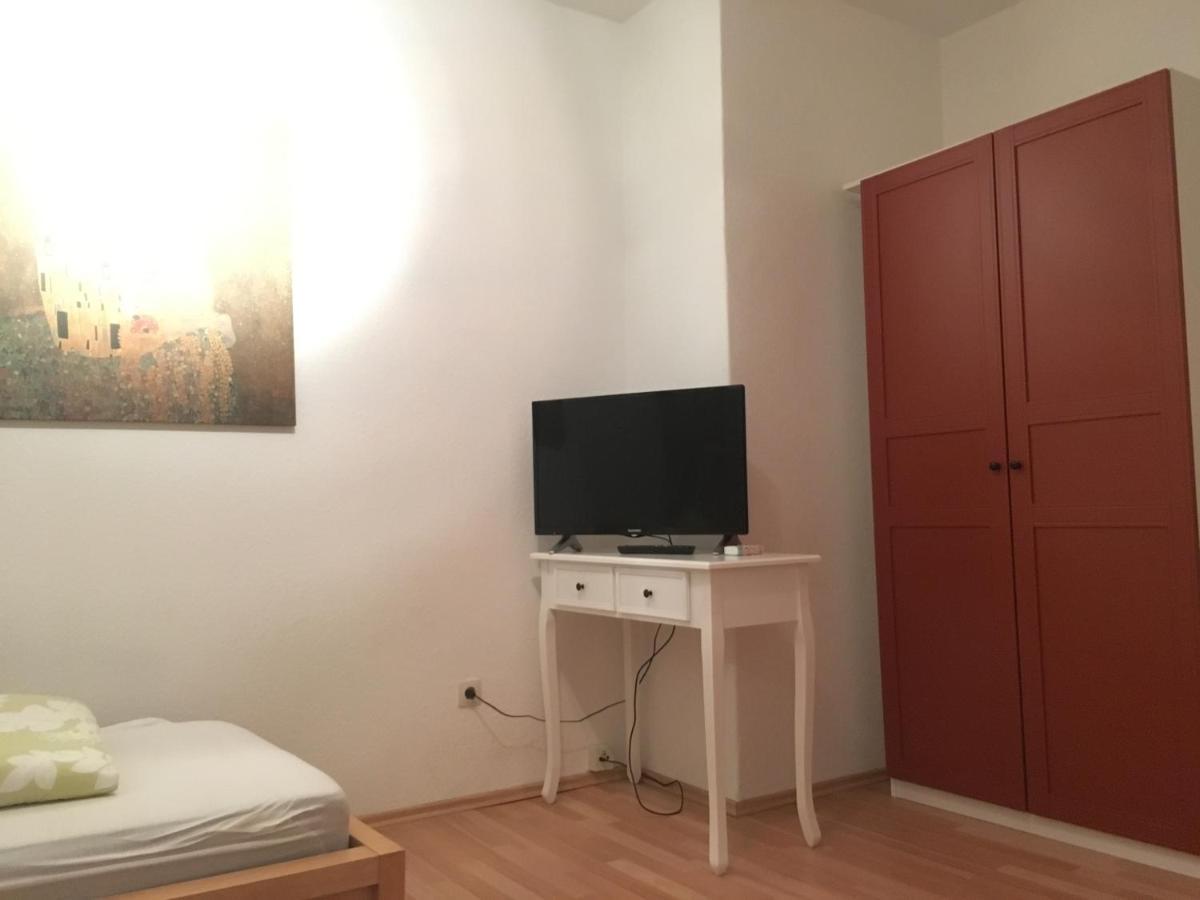 Messe Zu Fuss Apartment