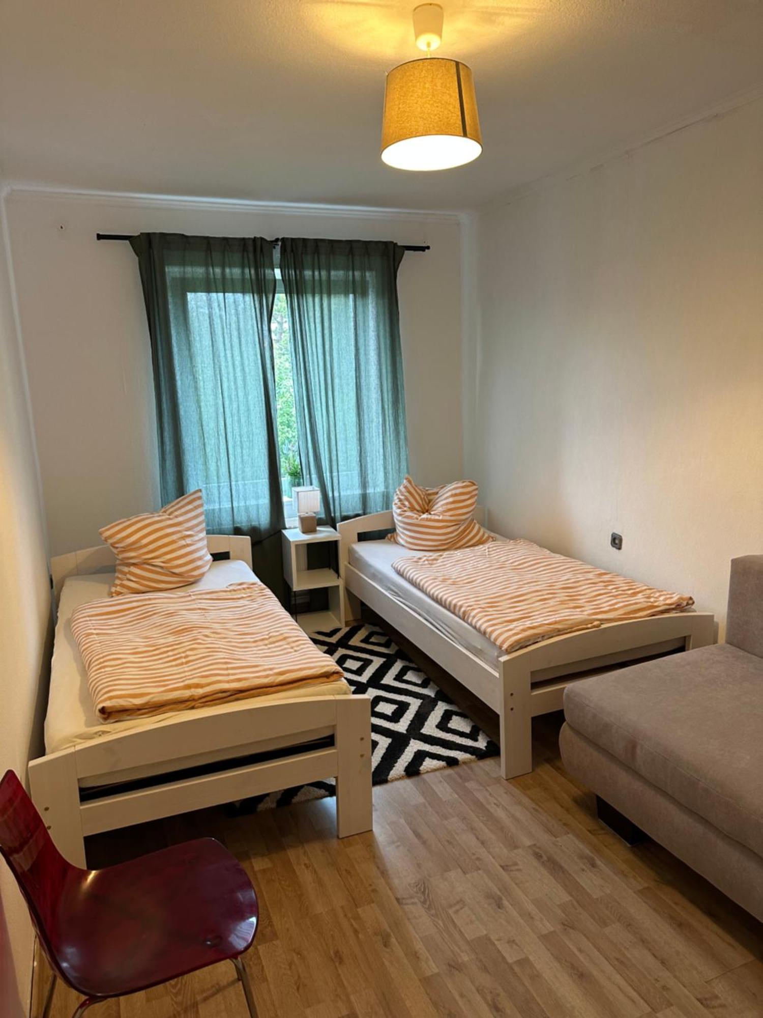 Apartment Messe Zu Fuss *